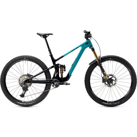 MT XT Di2 Mountain Bike
