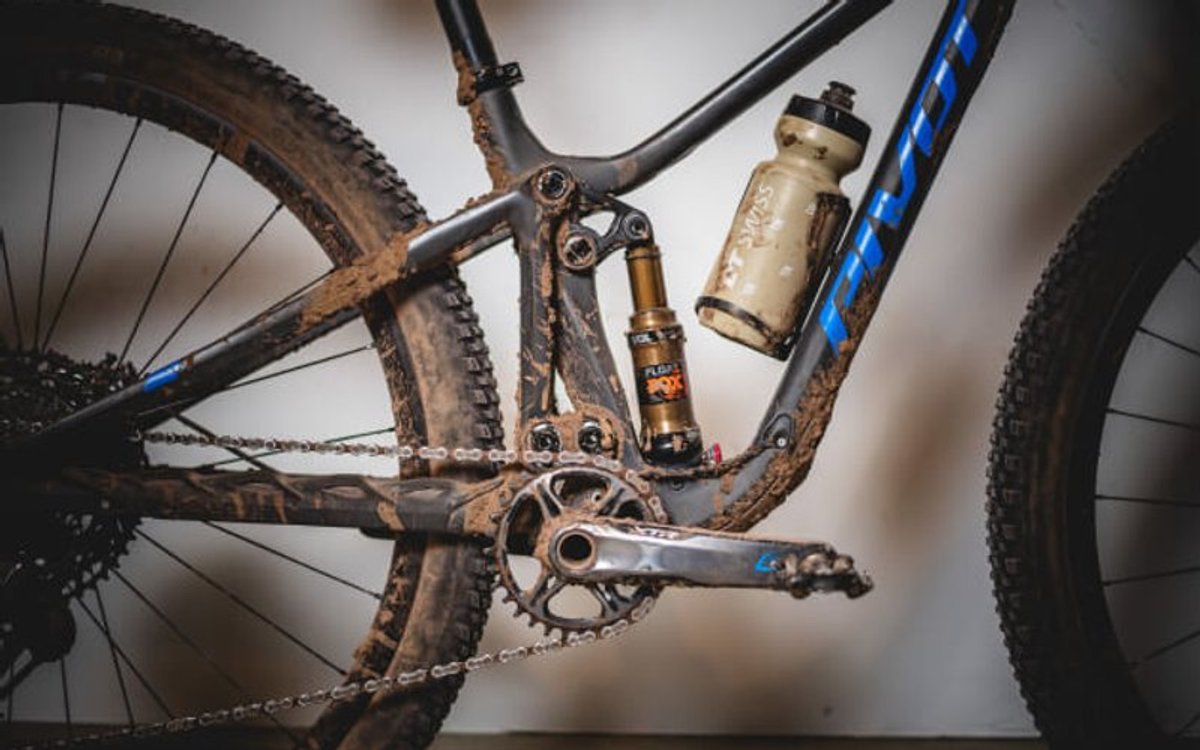 See Her FKT Bike