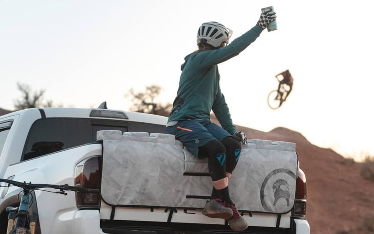 Vehicle Bike Racks Highlight image